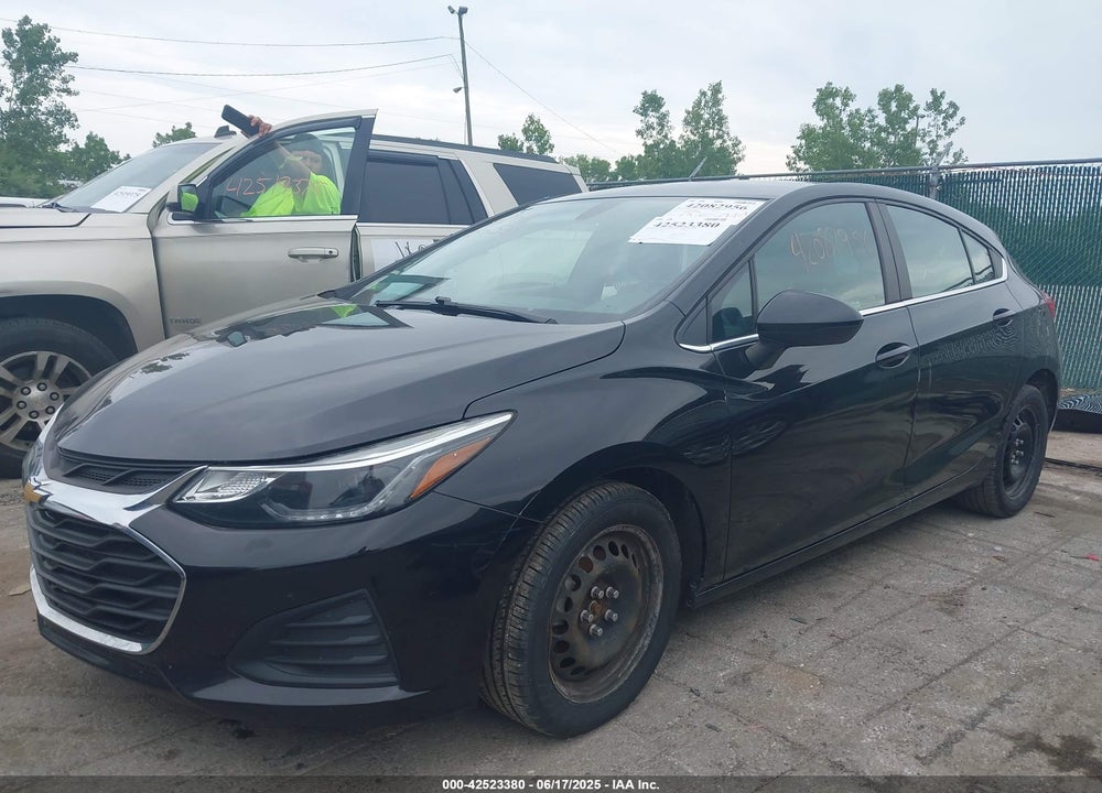2019 CHEVROLET CRUZE VIN: 3G1BE6SM3KS612436