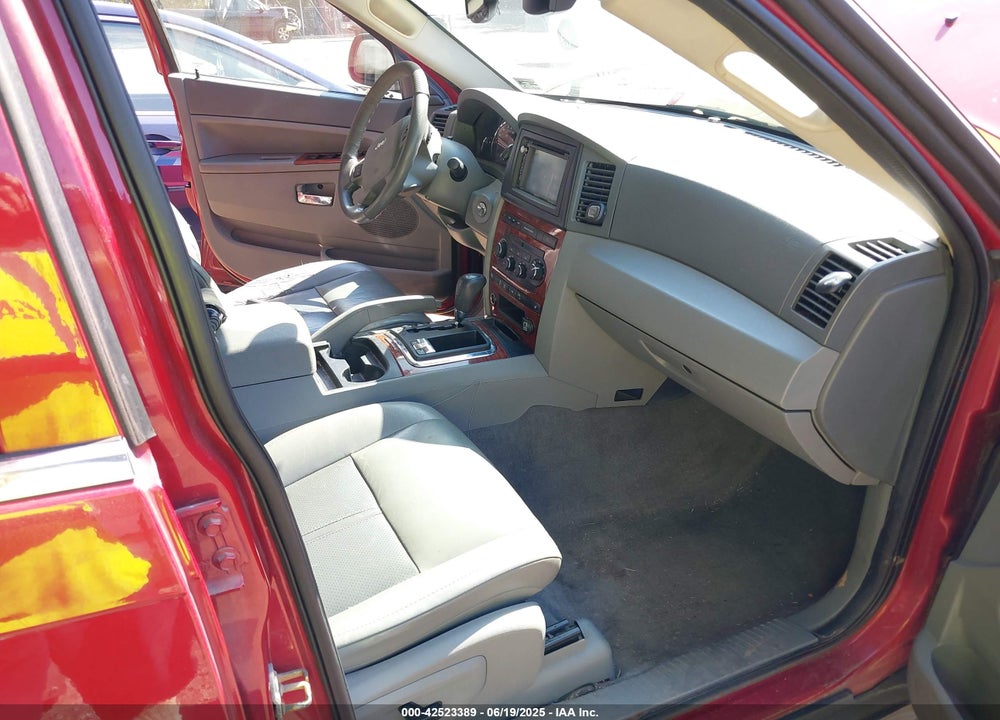 2005 JEEP GRAND CHEROKEE LIMITED VIN: 1J8HR58235C623168
