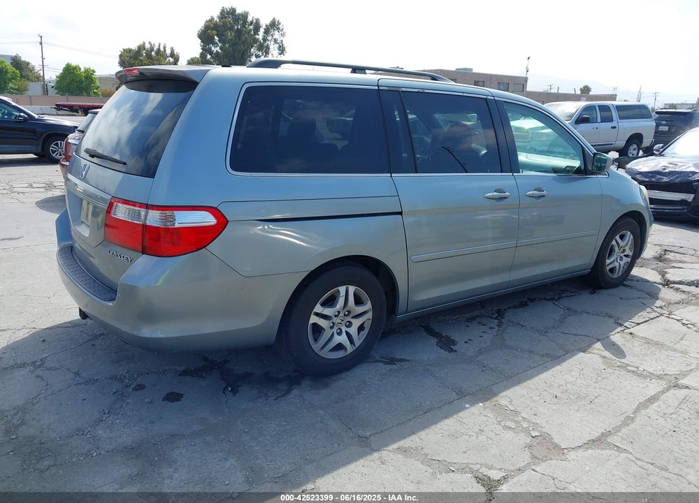 2005 HONDA ODYSSEY VIN: 5FNRL38625B071315