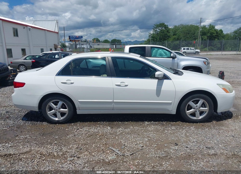 2005 HONDA ACCORD 2.4 EX VIN: 1HGCM55835A083410