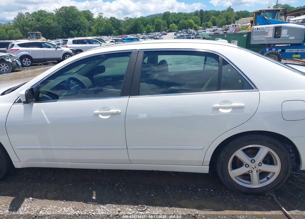 2005 HONDA ACCORD 2.4 EX VIN: 1HGCM55835A083410