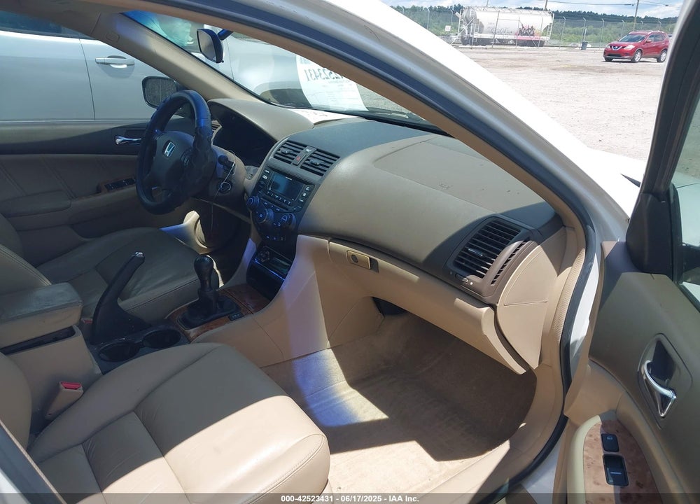 2005 HONDA ACCORD 2.4 EX VIN: 1HGCM55835A083410