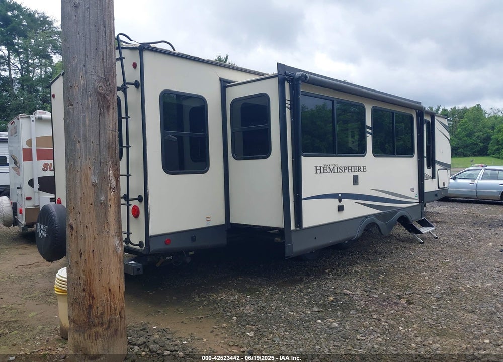 2020 FOREST RIVER SALEM VIN: 4X4TSBC28LU086195