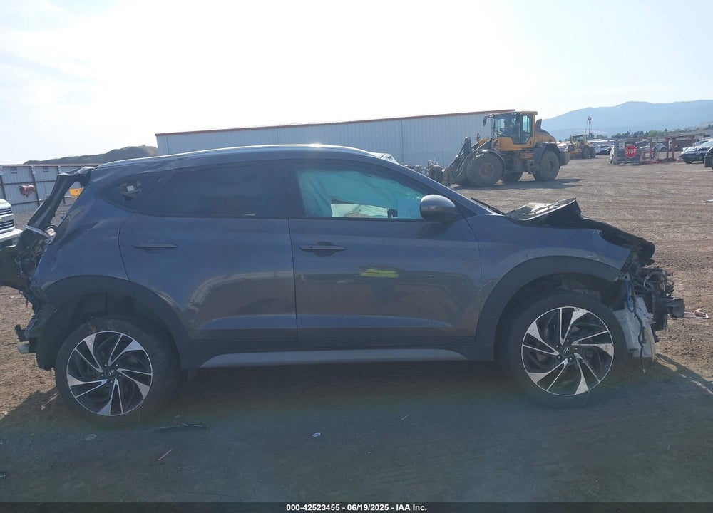 2020 HYUNDAI TUCSON VIN: KM8J3CAL4LU091062