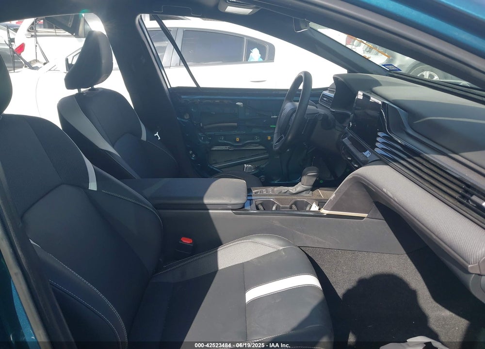 2025 TOYOTA CAMRY VIN: 4T1DAACK6SU027597