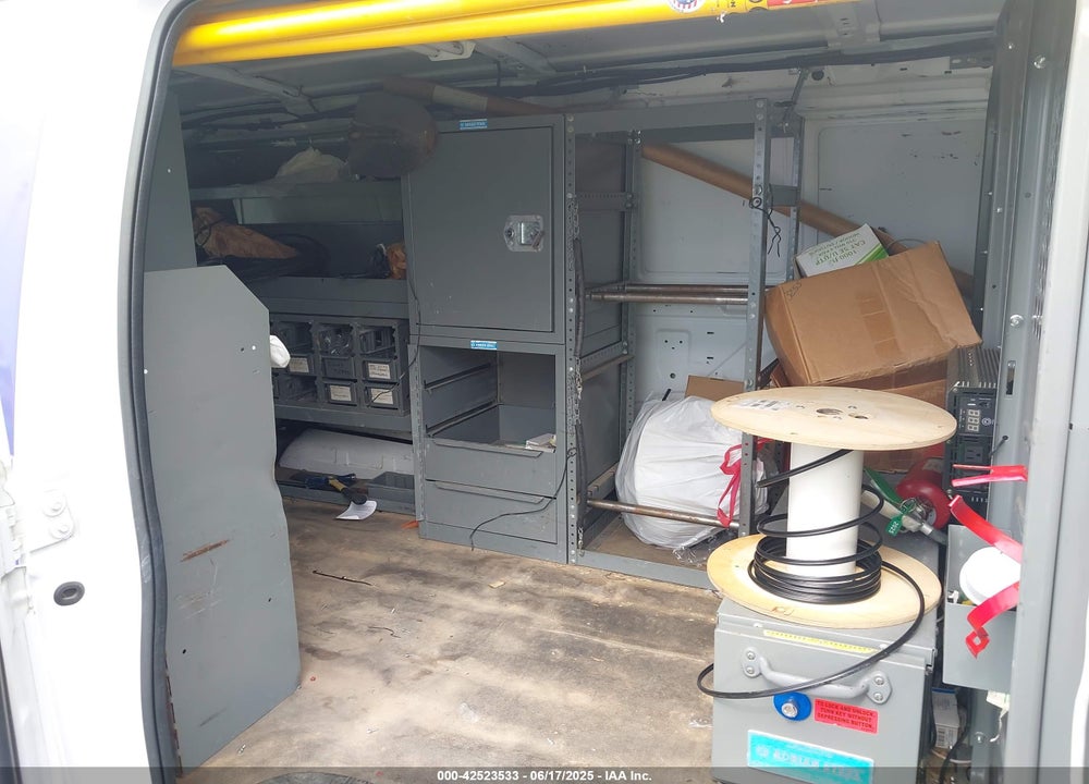 2011 FORD E-250 COMMERCIAL VIN: 1FTNE2EL4BDA70800