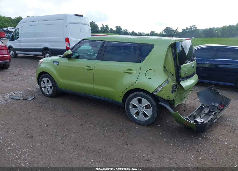 2016 KIA SOUL VIN: KNDJN2A25G7868465