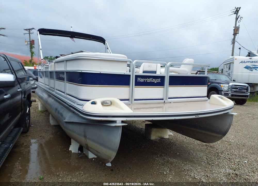2000 HARRIS OTHER VIN: HAMP2676C000