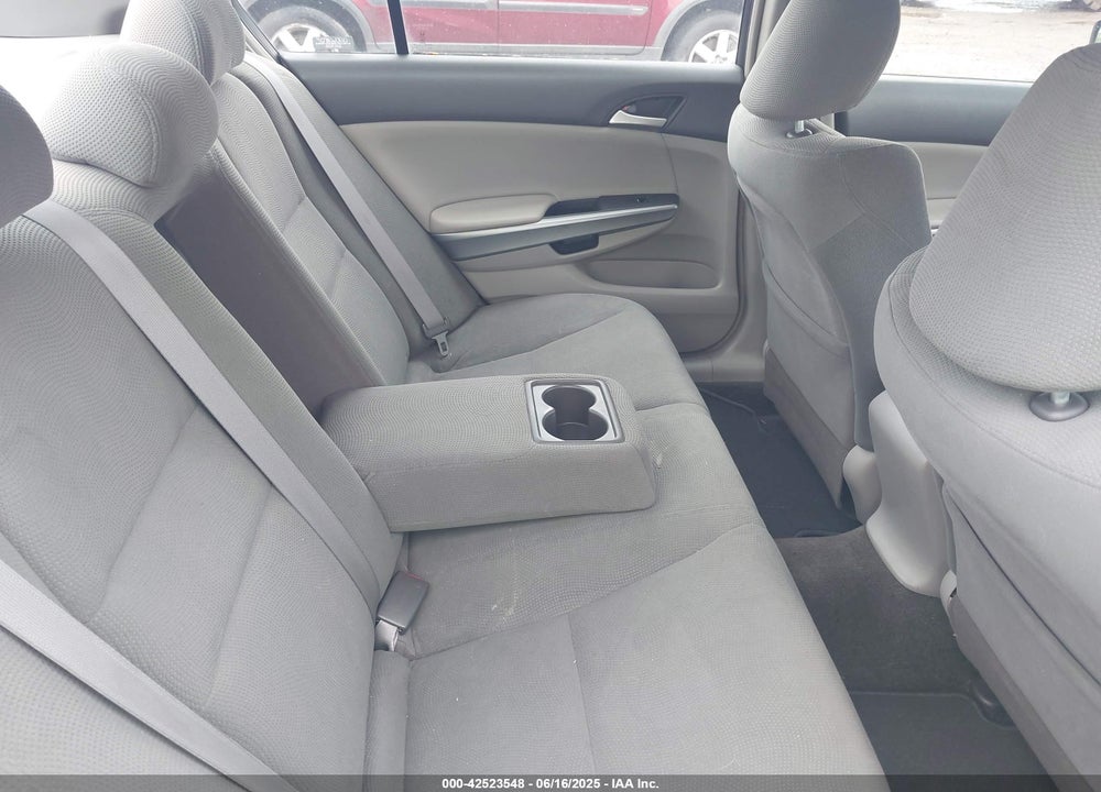 2008 HONDA ACCORD VIN: 1HGCP26778A061877