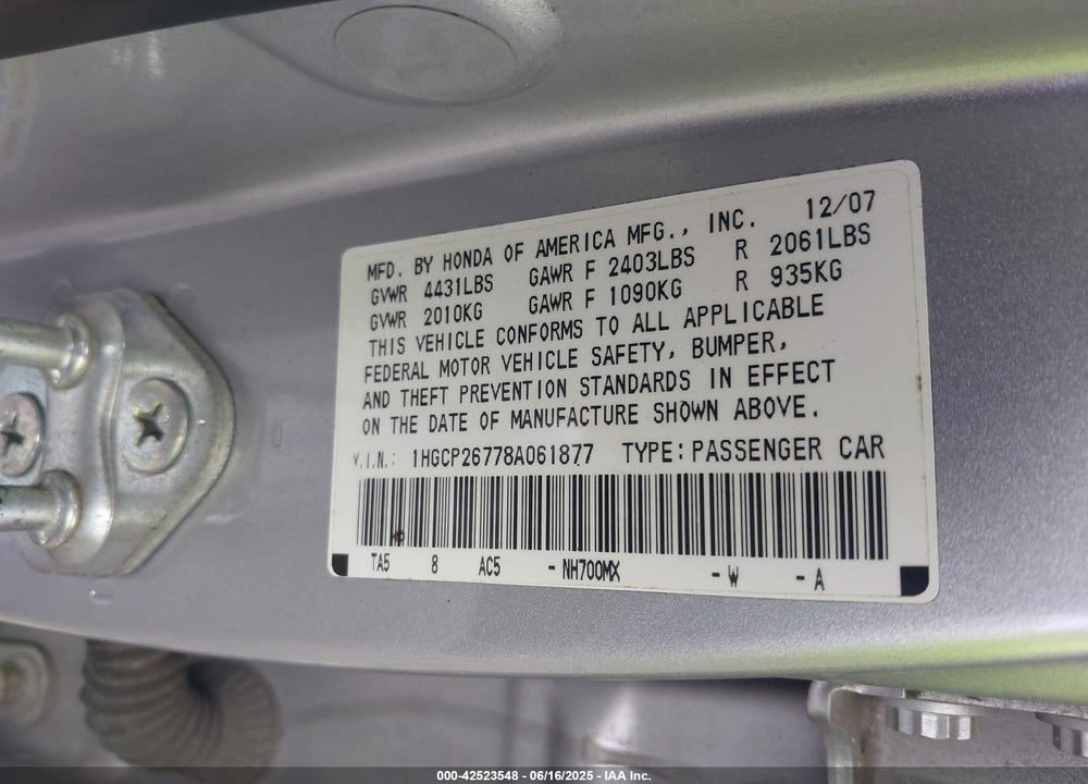2008 HONDA ACCORD VIN: 1HGCP26778A061877