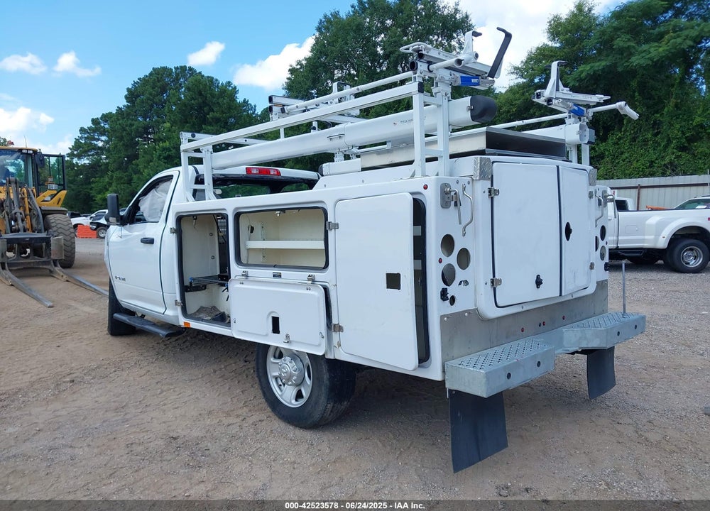 2022 RAM 3500 CHASSIS VIN: 3C7WRCAJ6NG296219
