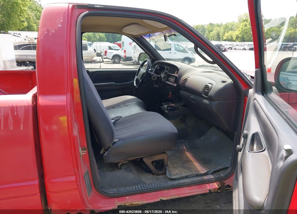 2001 DODGE RAM 1500 VIN: 1B7HC16X91S778260
