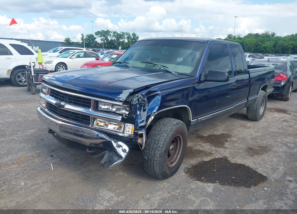 1998 CHEVROLET K1500 FLEETSIDE VIN: 1GCEK19R0WE203411