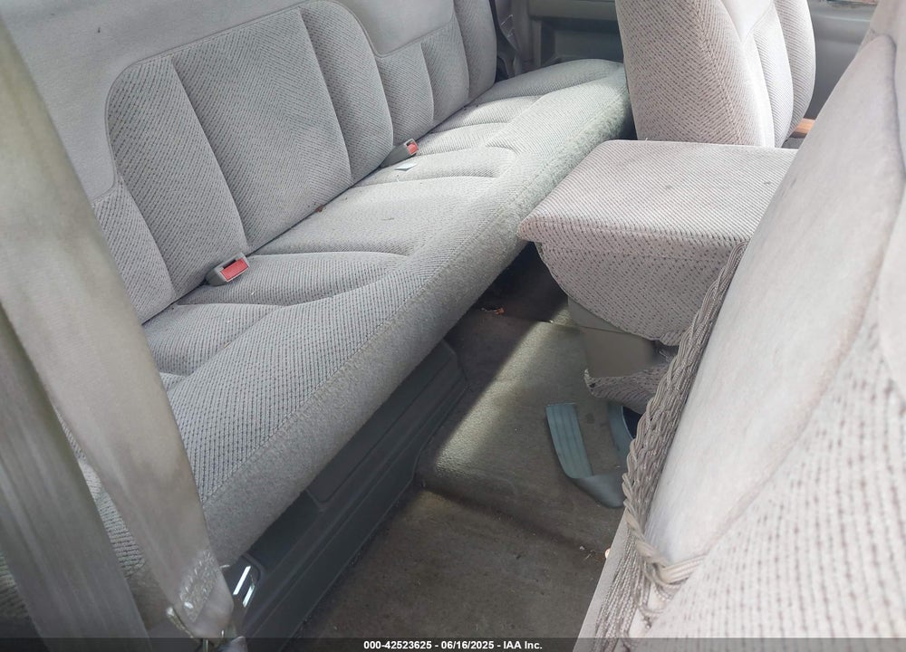 1998 CHEVROLET K1500 FLEETSIDE VIN: 1GCEK19R0WE203411