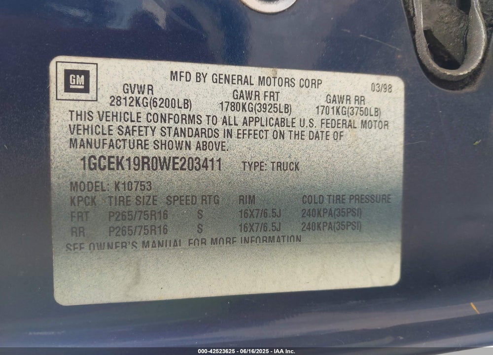 1998 CHEVROLET K1500 FLEETSIDE VIN: 1GCEK19R0WE203411