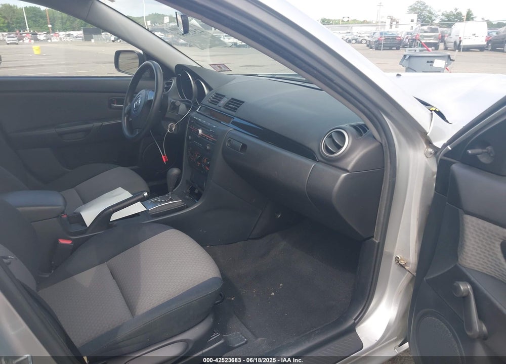 2006 MAZDA MAZDA3 VIN: JM1BK12F361462761