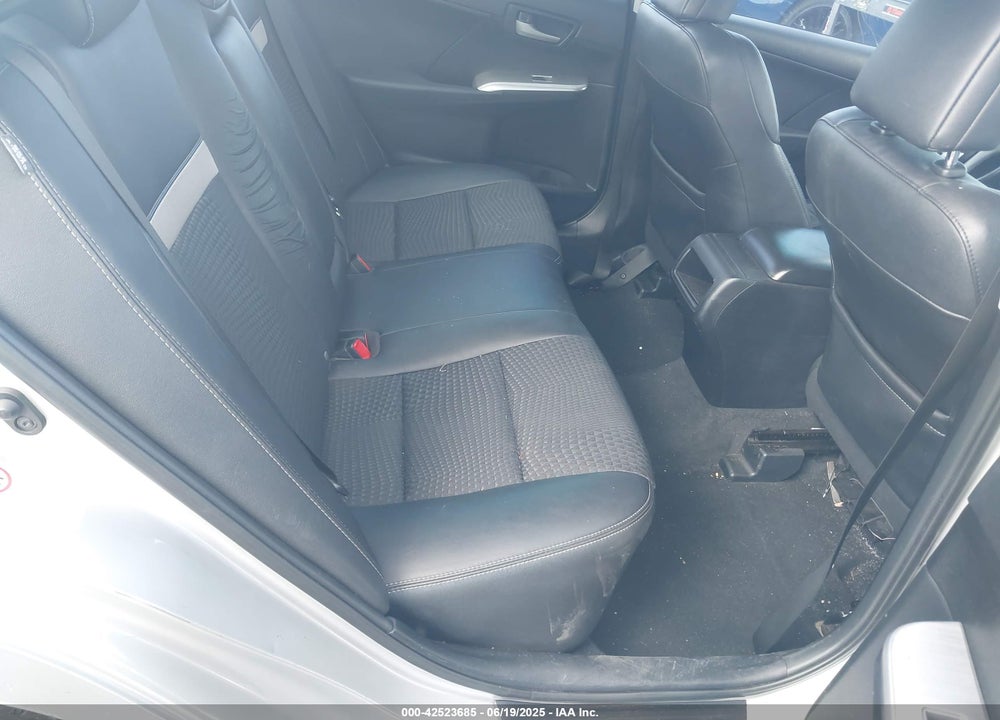 2013 TOYOTA CAMRY SE VIN: 4T1BF1FK4DU261244