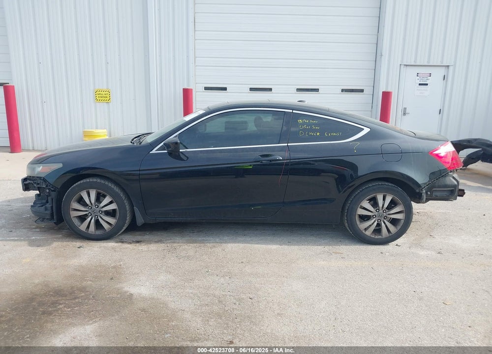 2010 HONDA ACCORD VIN: 1HGCS1B83AA010695