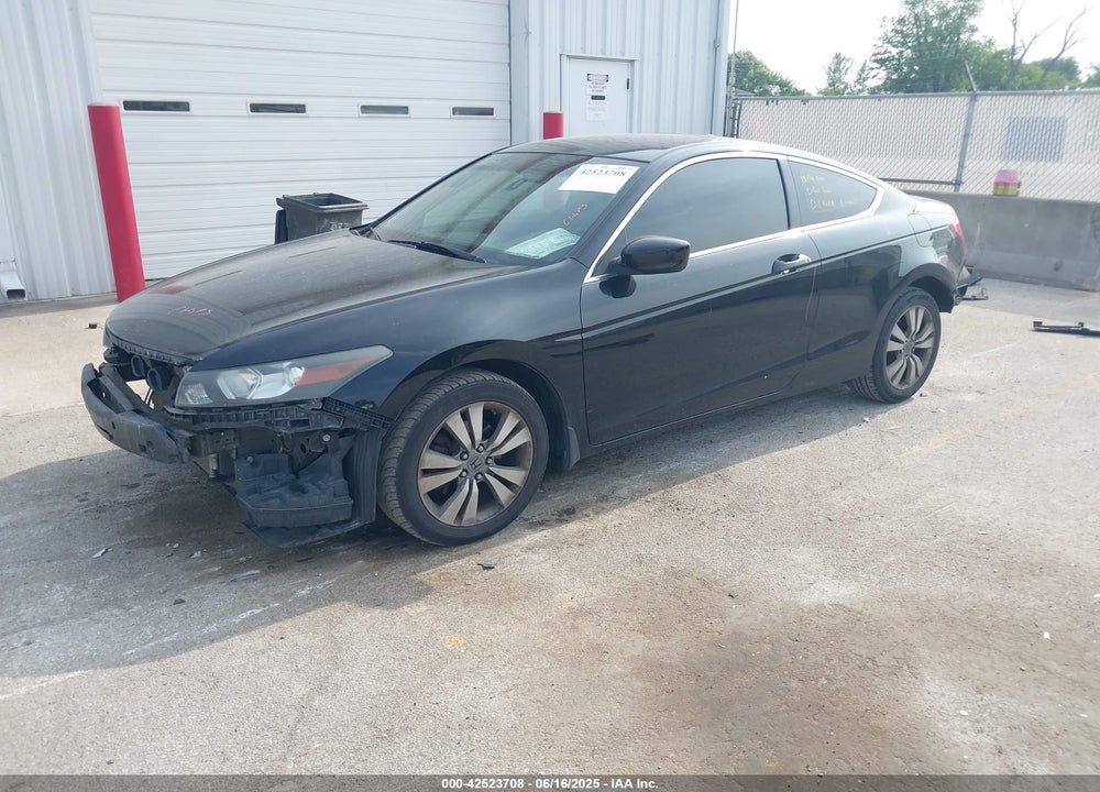 2010 HONDA ACCORD VIN: 1HGCS1B83AA010695