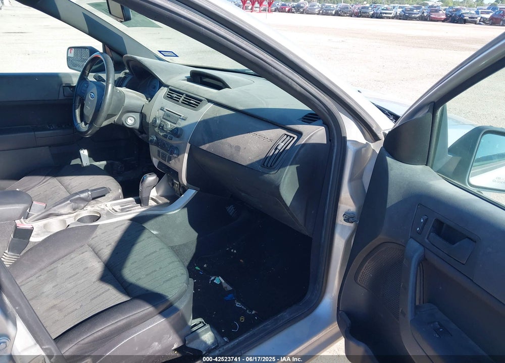 2010 FORD FOCUS SE VIN: 1FAHP3FN8AW166497