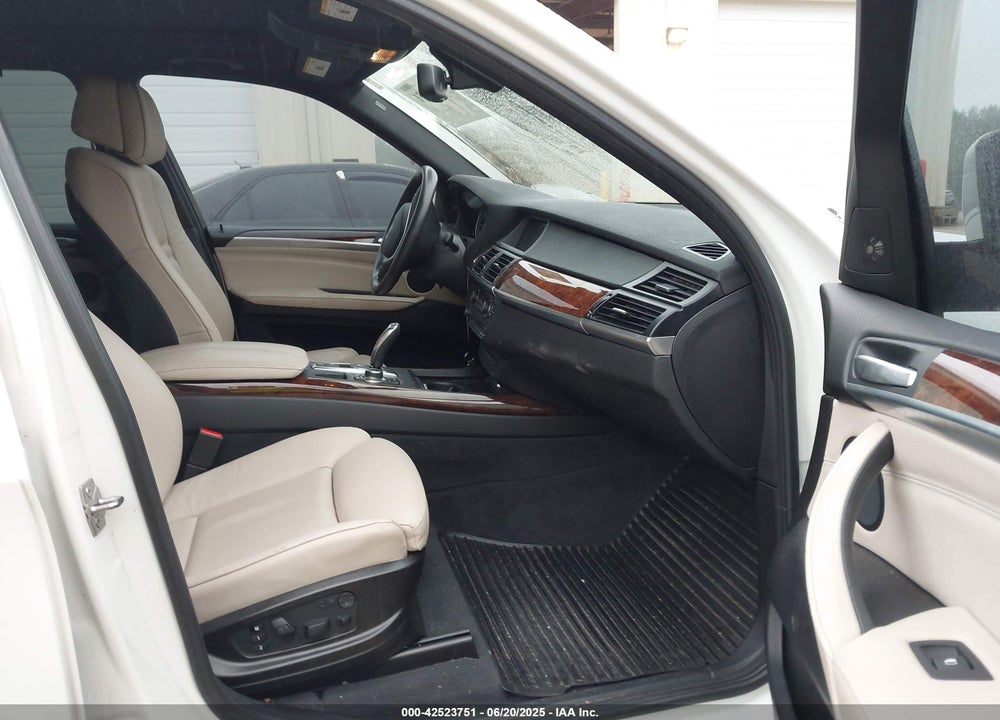 2011 BMW X5 XDRIVE35D VIN: 5UXZW0C5XBL662455