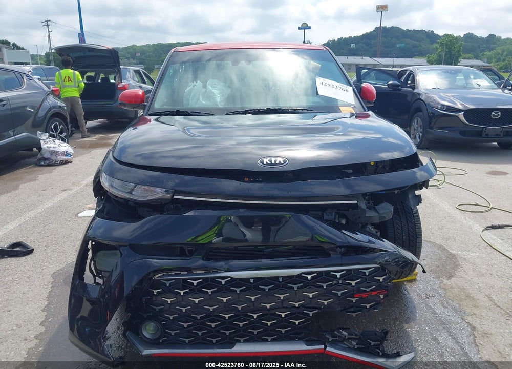 2020 KIA SOUL VIN: KNDJ63AU5L7104856