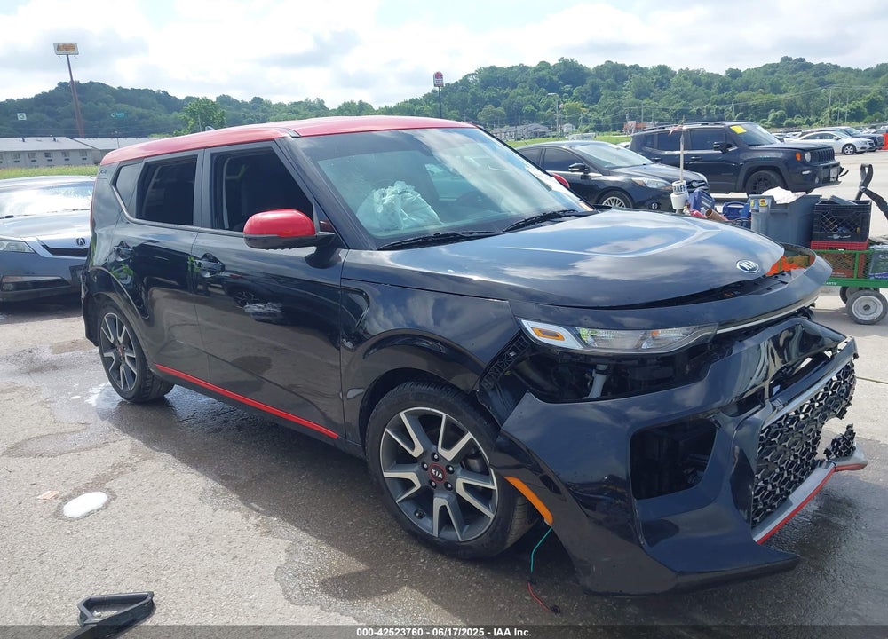 2020 KIA SOUL VIN: KNDJ63AU5L7104856