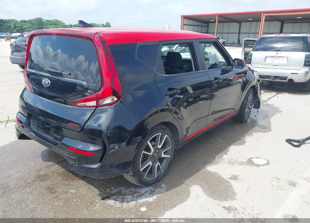 2020 KIA SOUL VIN: KNDJ63AU5L7104856