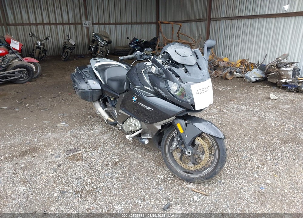 2013 BMW K1600 GT VIN: WB1061101DZX81614