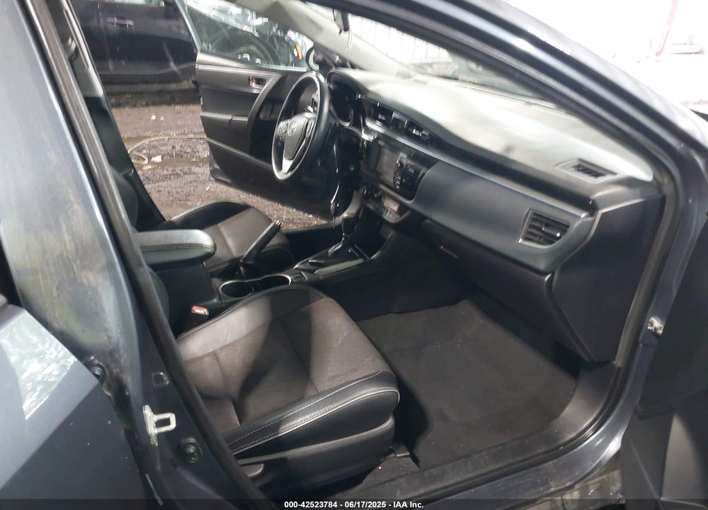 2015 TOYOTA COROLLA VIN: 2T1BURHE5FC452073