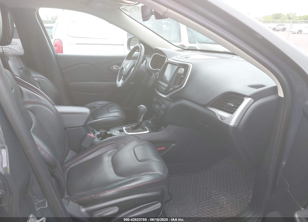 2017 JEEP CHEROKEE TRAILHAWK L PLUS 4X4 VIN: 1C4PJMBS2HW532974