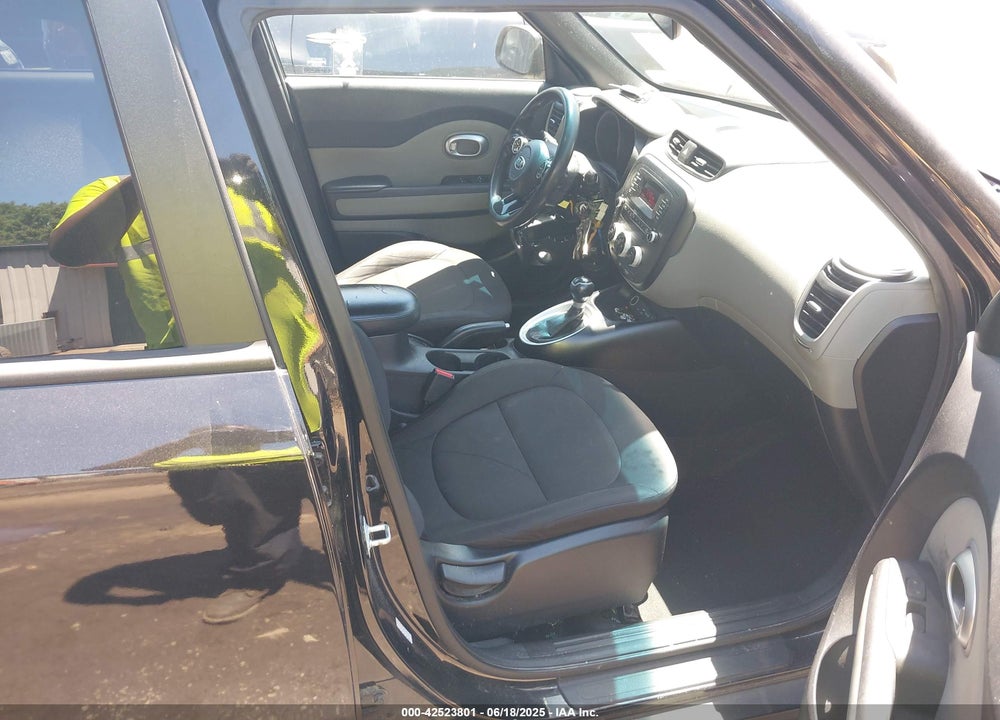 2015 KIA SOUL VIN: KNDJN2A25F7233485
