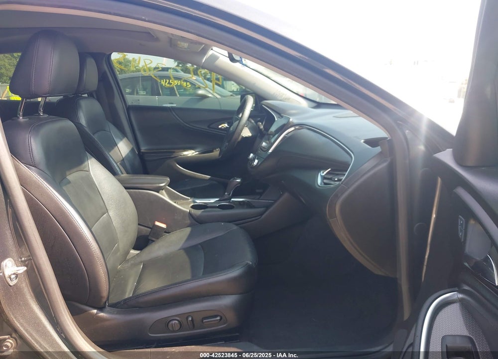 2017 CHEVROLET MALIBU VIN: 1G1ZE5ST4HF140406