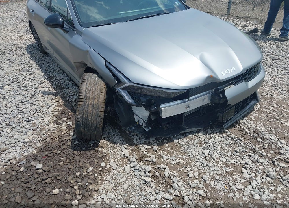 2025 KIA K5 VIN: KNAG64J71S5319121