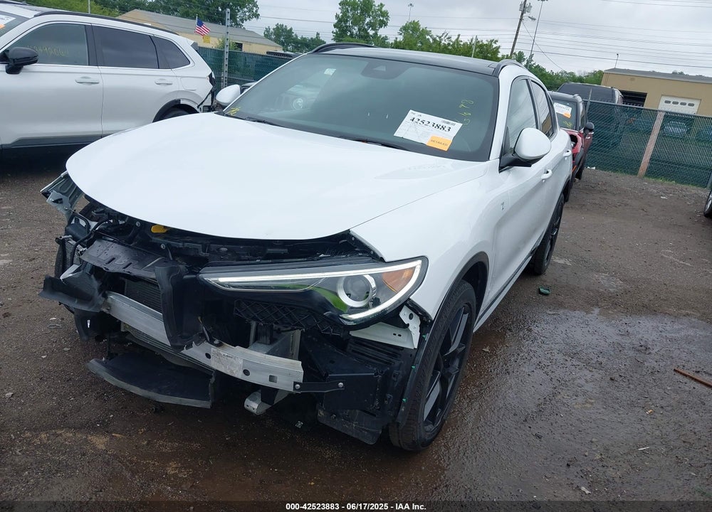 2023 ALFA ROMEO STELVIO VIN: ZASPAKBN2P7D56698
