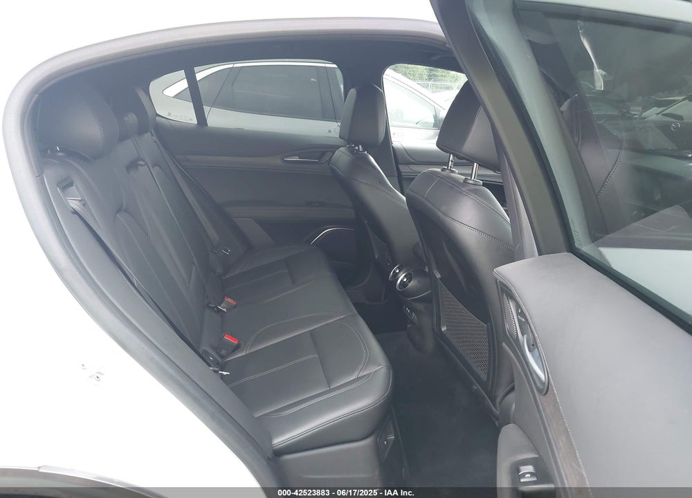 2023 ALFA ROMEO STELVIO VIN: ZASPAKBN2P7D56698