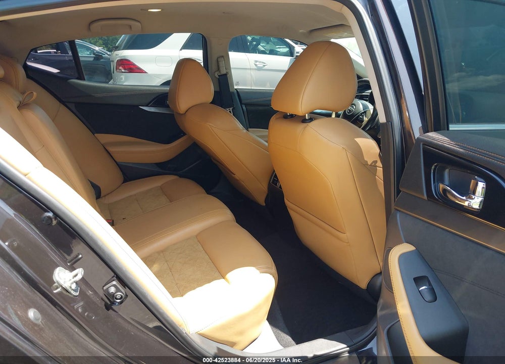 2016 NISSAN MAXIMA VIN: 1N4AA6AP5GC393122