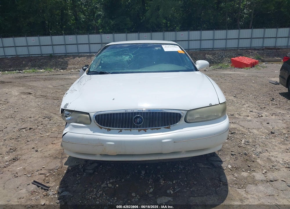 1998 BUICK CENTURY CUSTOM VIN: 2G4WS52M4W1581853