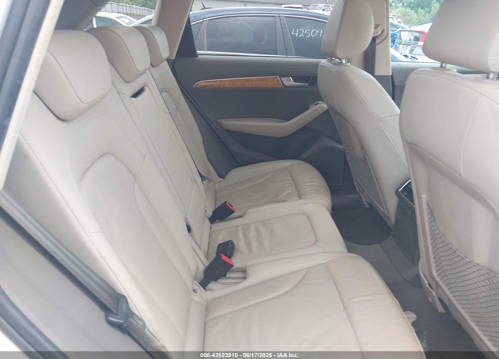 2009 AUDI Q5 3.2 PREMIUM VIN: WA1KK78RX9A045236