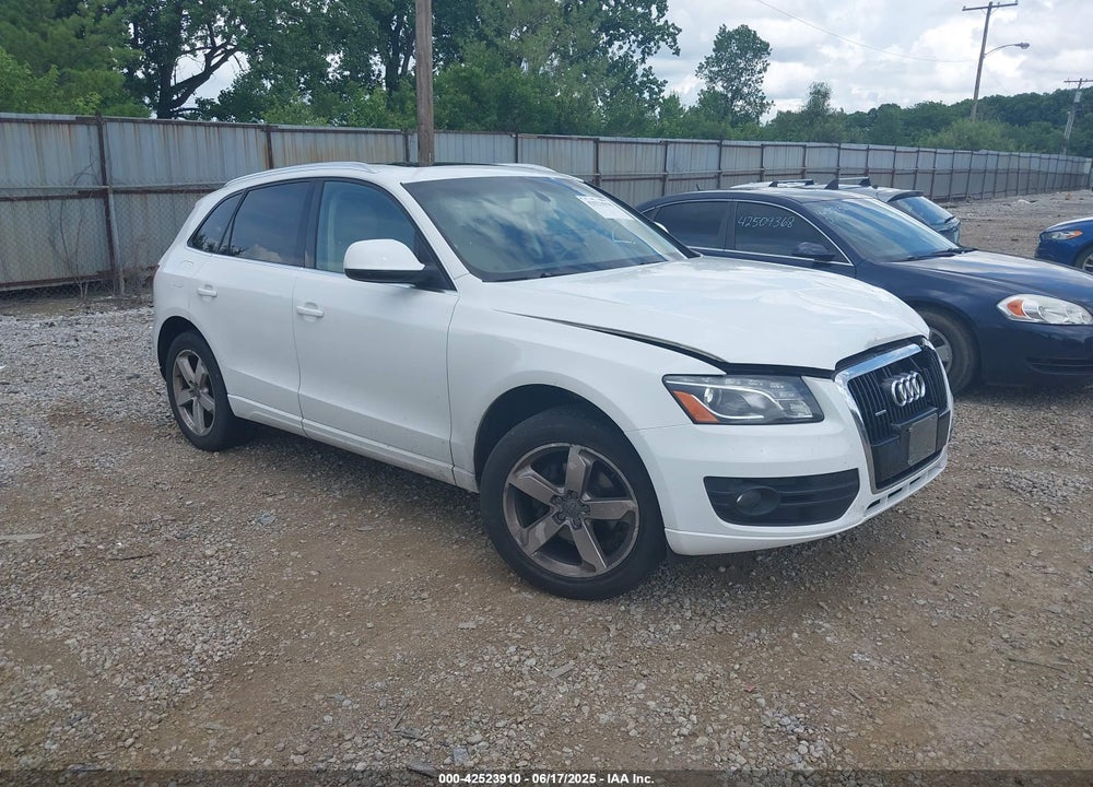 2009 AUDI Q5 3.2 PREMIUM VIN: WA1KK78RX9A045236