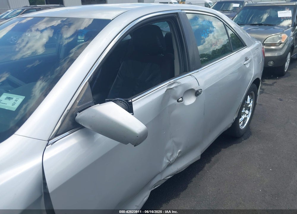 2011 TOYOTA CAMRY SE VIN: 4T1BF3EK4BU586194