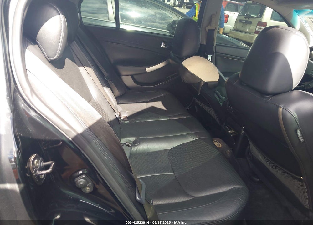 2005 INFINITI G35 VIN: JNKCV51E05M204141
