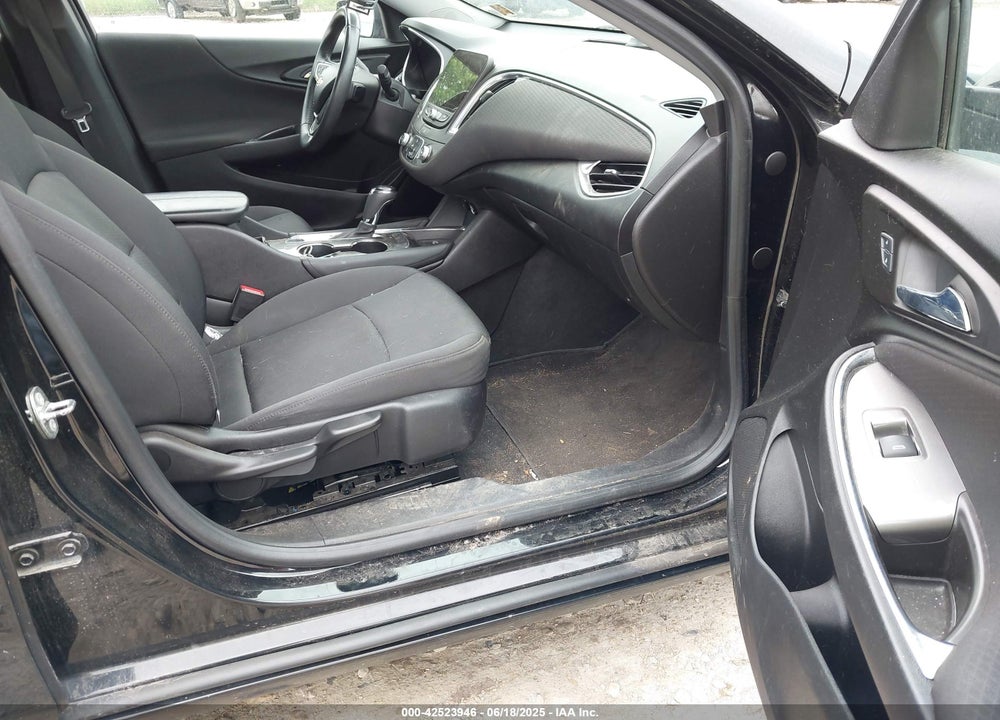 2016 CHEVROLET MALIBU VIN: 1G1ZE5ST7GF213170
