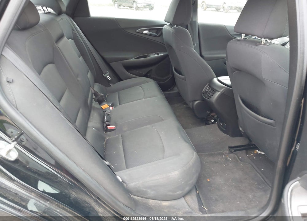 2016 CHEVROLET MALIBU VIN: 1G1ZE5ST7GF213170