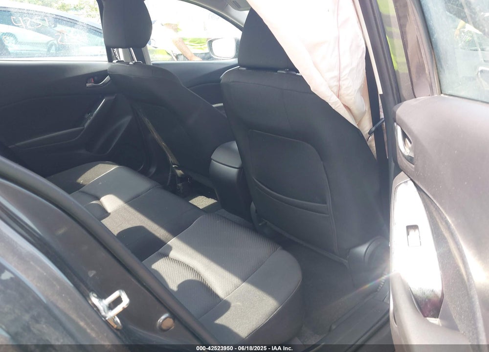 2018 MAZDA 3 VIN: 3MZBN1U78JM232087