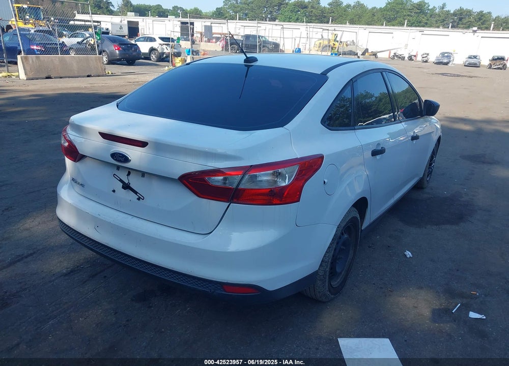 2012 FORD FOCUS S VIN: 1FAHP3E28CL276235