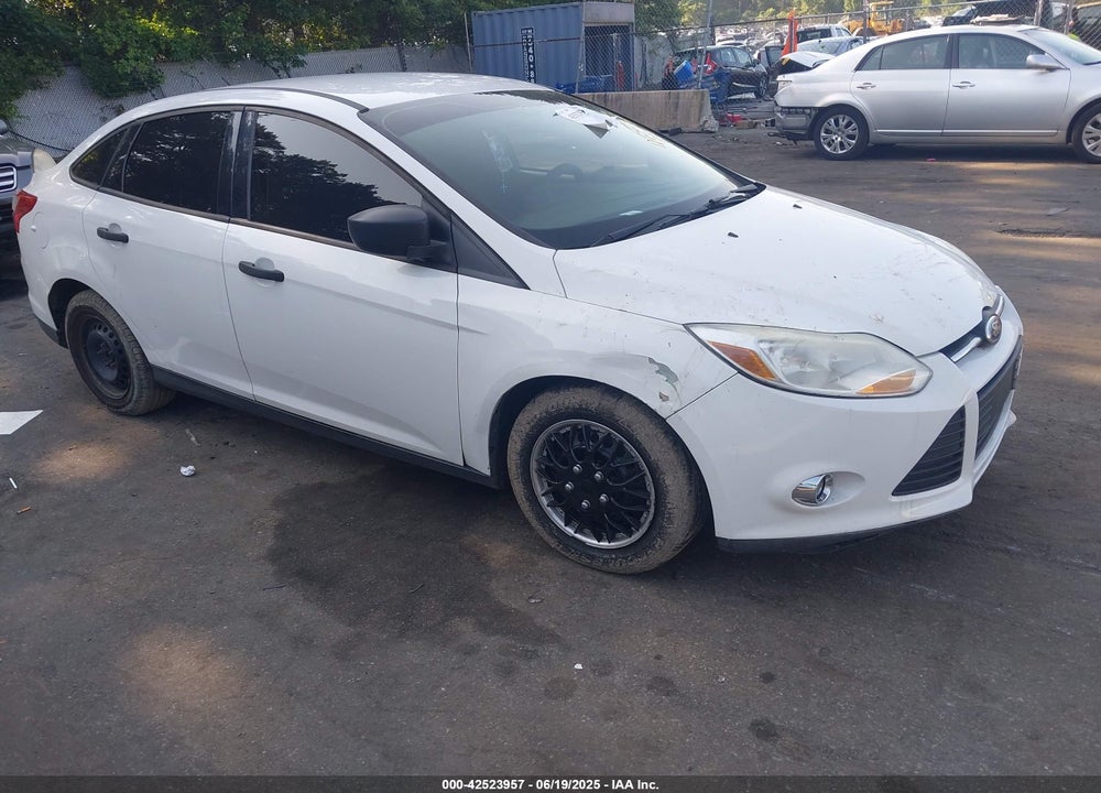 2012 FORD FOCUS S VIN: 1FAHP3E28CL276235