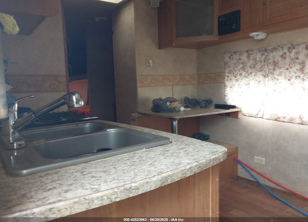 2008 FOREST RIVER SALEM EDGE 26QBLE TRAVEL TRAILER VIN: 4X4TSMB208R396445
