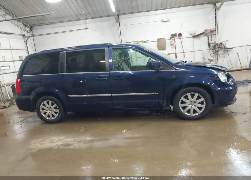 2016 CHRYSLER TOWN & COUNTRY TOURING VIN: 2C4RC1BG1GR205311