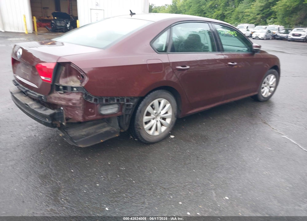 2013 VOLKSWAGEN PASSAT VIN: 1VWAP7A35DC067454